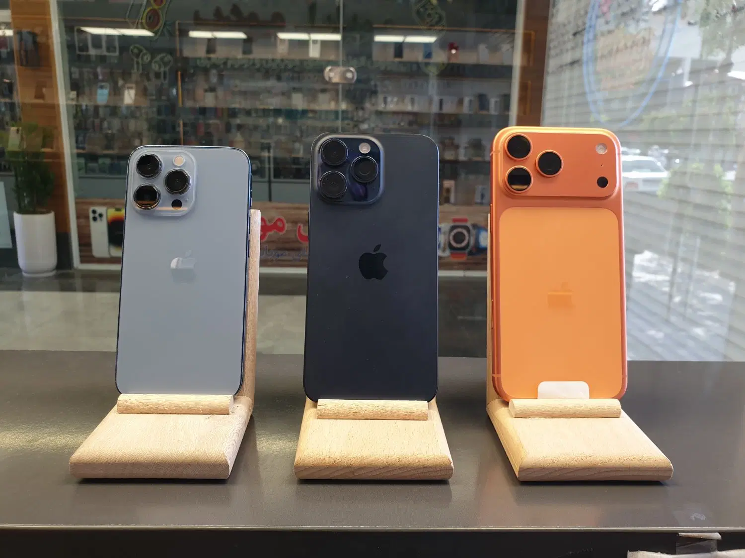 iphone 17 promax 1tra|موبایل|قم, نیروگاه|دیوار
