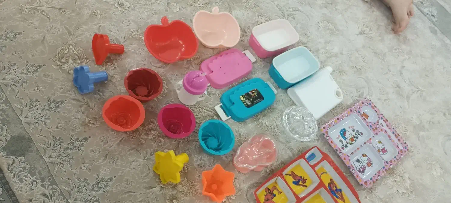 ظروف پلاستیکی|ظروف نگهدارنده، پلاستیکی، یک‌بارمصرف|ایلام, |دیوار