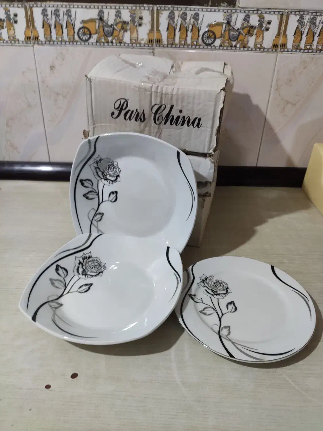 چینی پارس|ظروف سرو و پذیرایی|چابهار, |دیوار