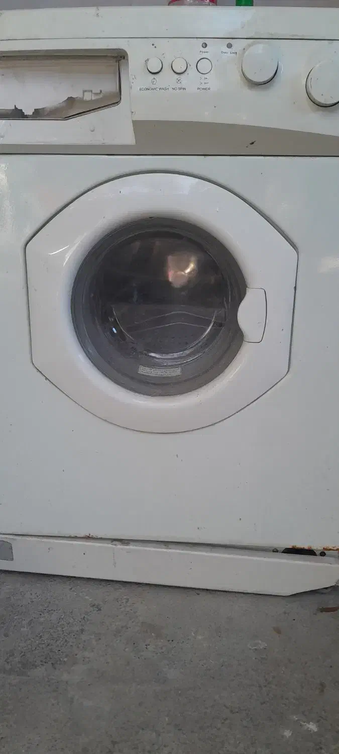 ماشین لباسشویی|ماشین لباسشویی و خشک‌کن لباس|سرخنکلاته, |دیوار