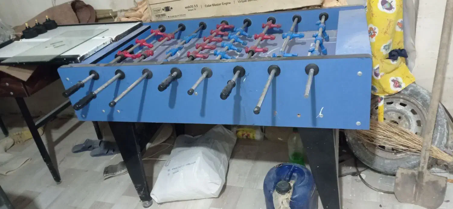 فوتبال .دستی|ورزش‌های توپی|پائین جام, |دیوار