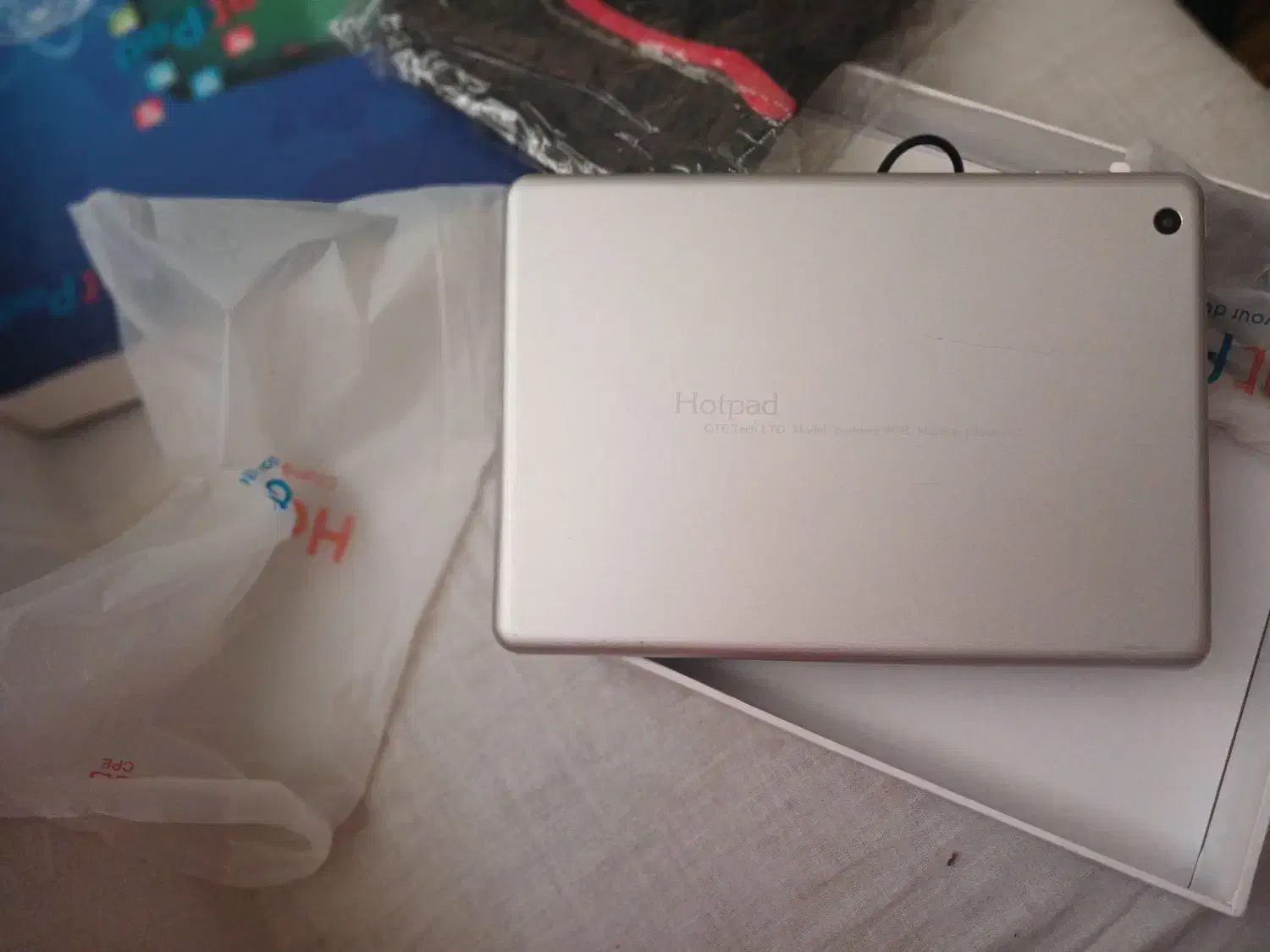 تبلت نو|تبلت|مشهد, چهارچشمه|دیوار