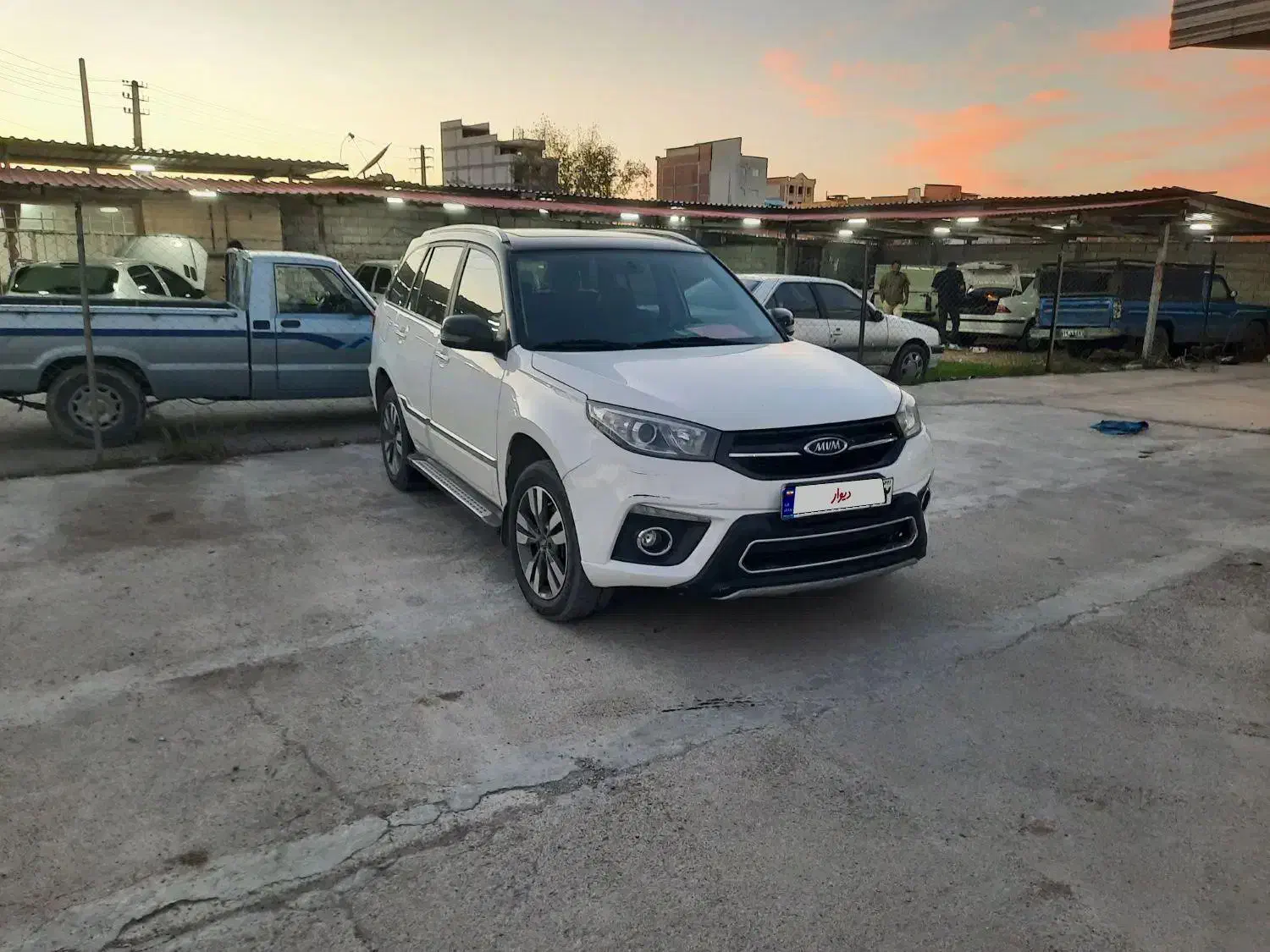 ام وی ام ایکس ۳۳مدل ۹۸|خودرو سواری و وانت|نکا, |دیوار