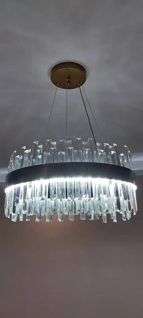 لوستر سان|لوستر و چراغ آویز|اندیشه, اندیشه فاز ۱|دیوار