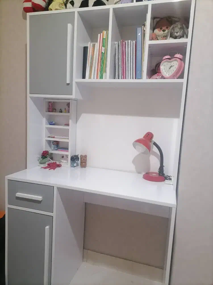 کتابخانه سفید رنگ‌|کتابخانه، شلف، قفسه‌های دیواری|تهران, شهرک آزادی|دیوار