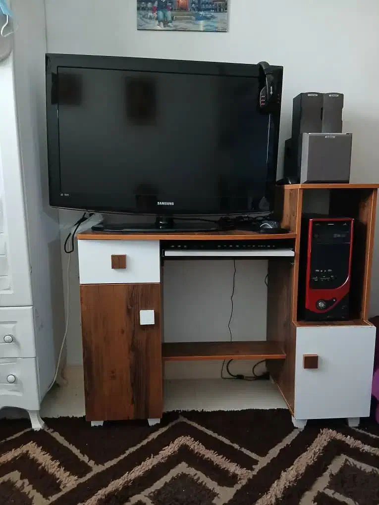 میزکامپیوتر|میز تحریر و کامپیوتر|پاکدشت, پاکدشت (مامازند)|دیوار