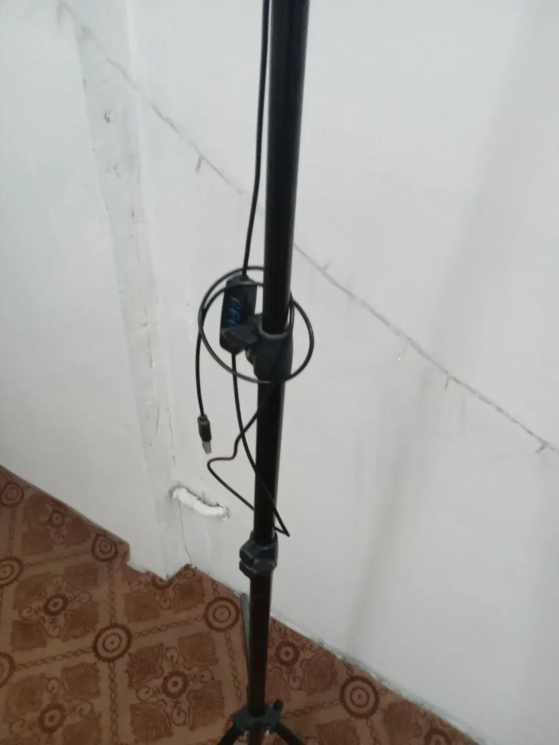 رینگ لایت|دوربین عکاسی و فیلم‌برداری|تهران, کیانشهر|دیوار