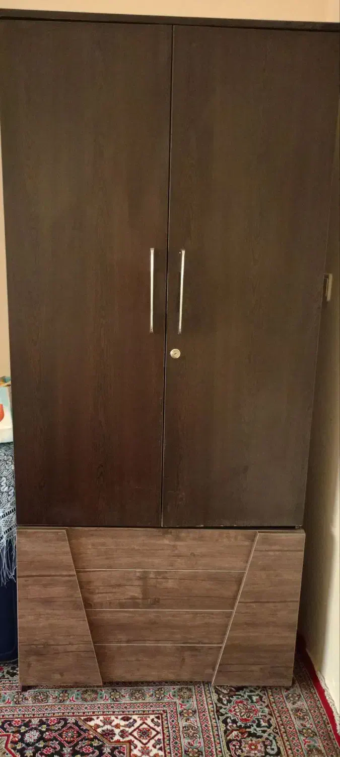 کمد  لباس جنس خوب وسالم|جاکفشی، کمد، دراور|بجنورد, |دیوار