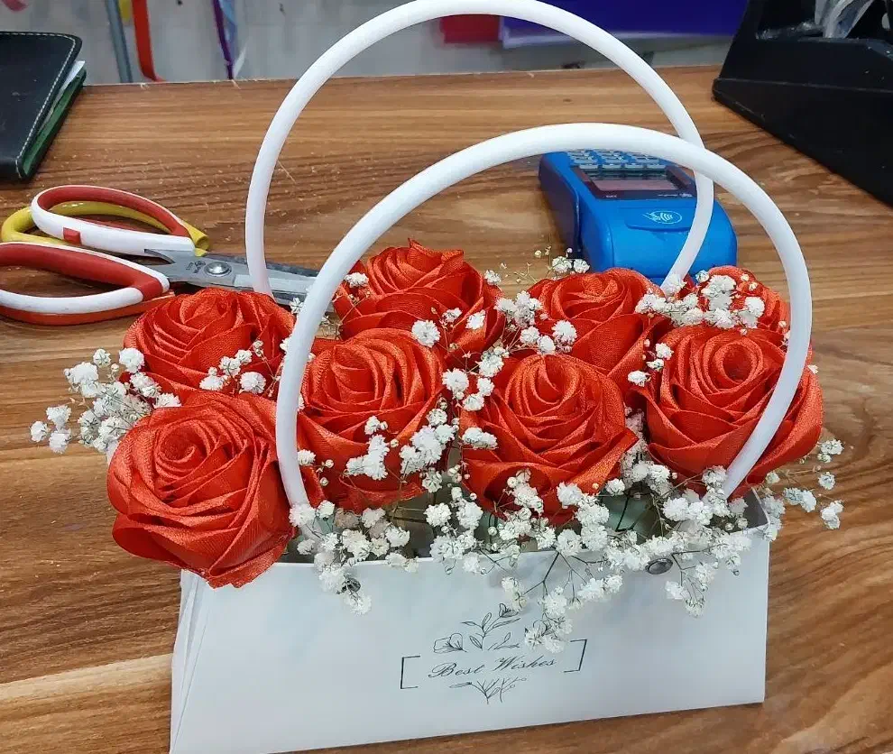 باکس گل زیبا|گل مصنوعی|قم, ولیعصر|دیوار