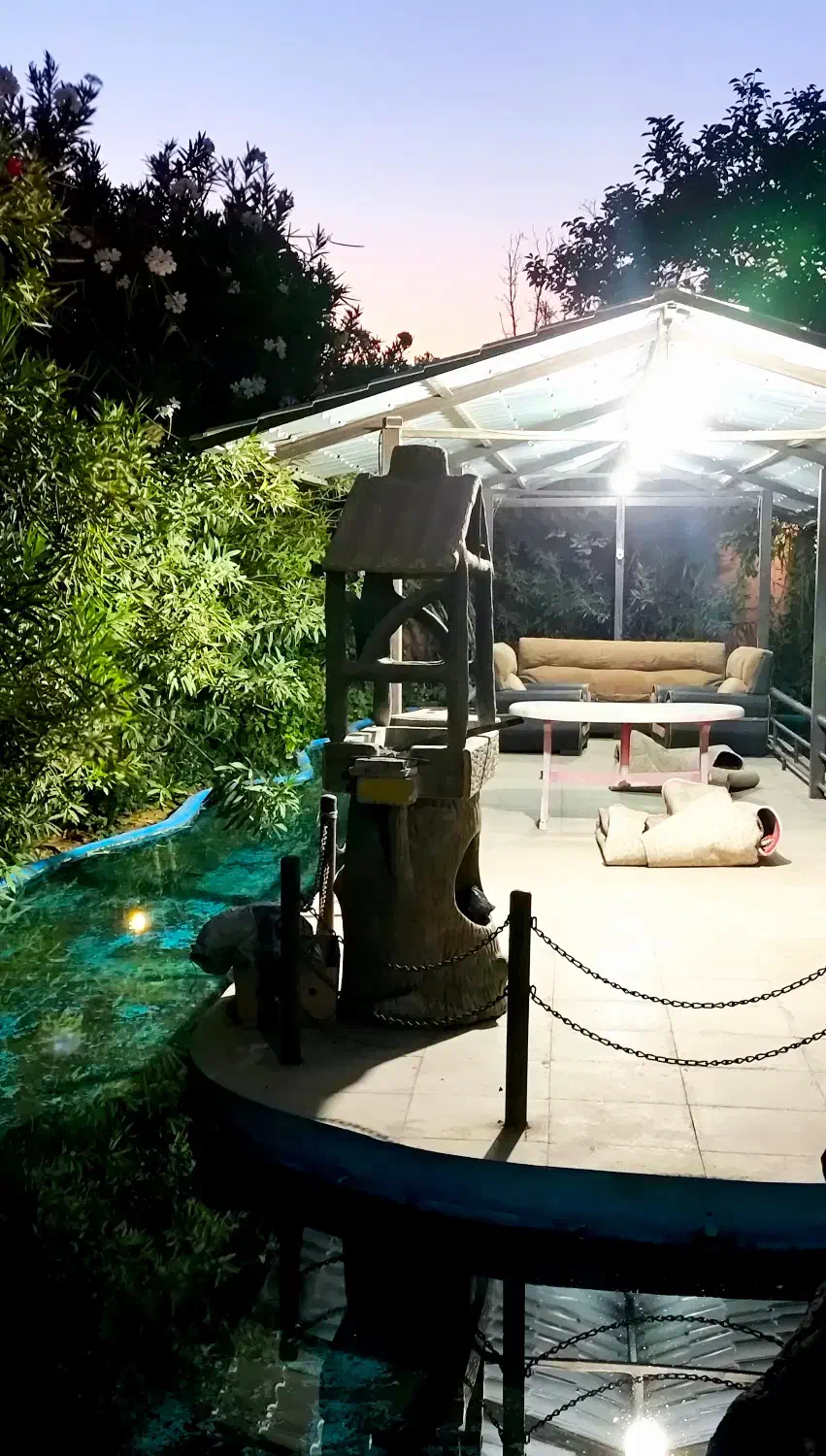 اجاره باغ و ویلا|اجارهٔ کوتاهمدت ویلا و باغ|ابریشم, |دیوار