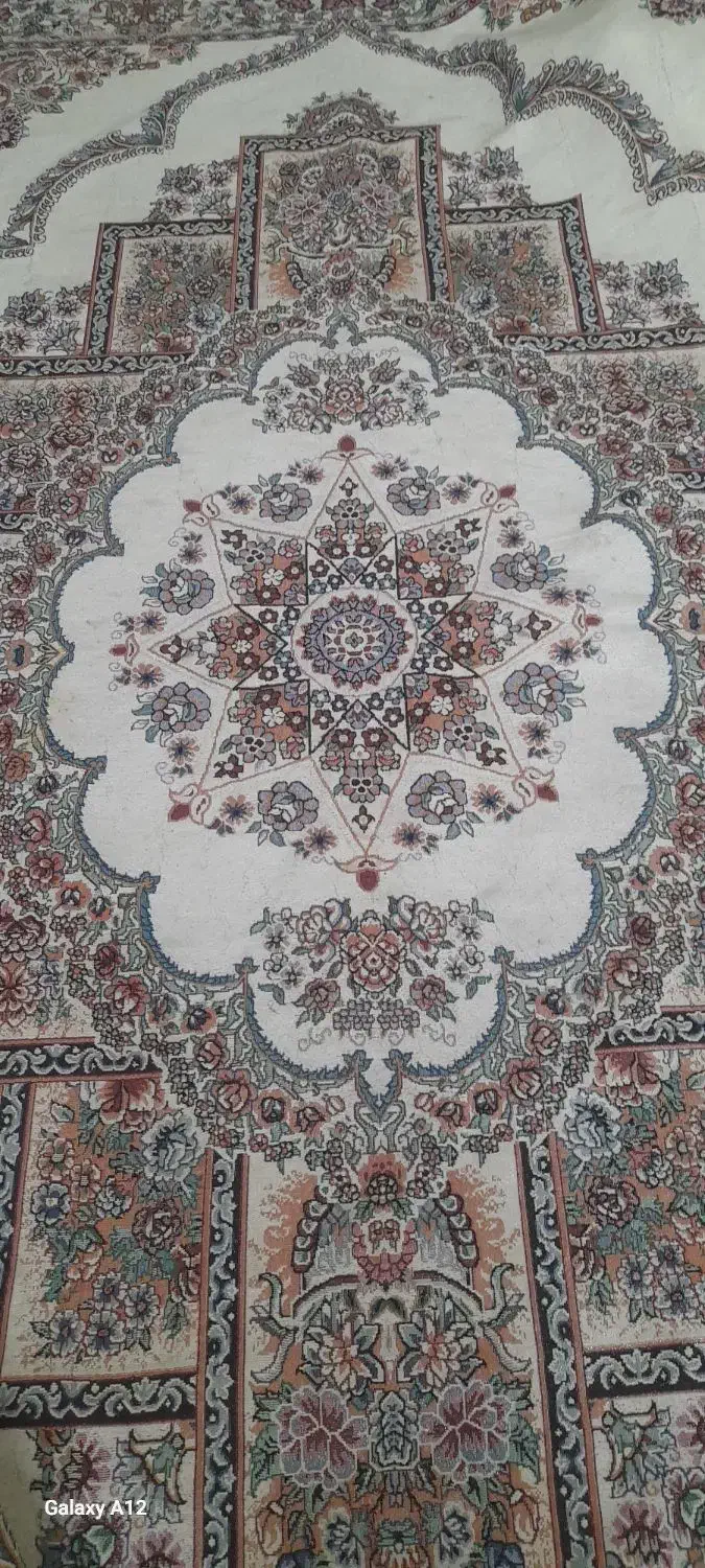 رو فرشی|روفرشی|قم, شاه ابراهیم|دیوار