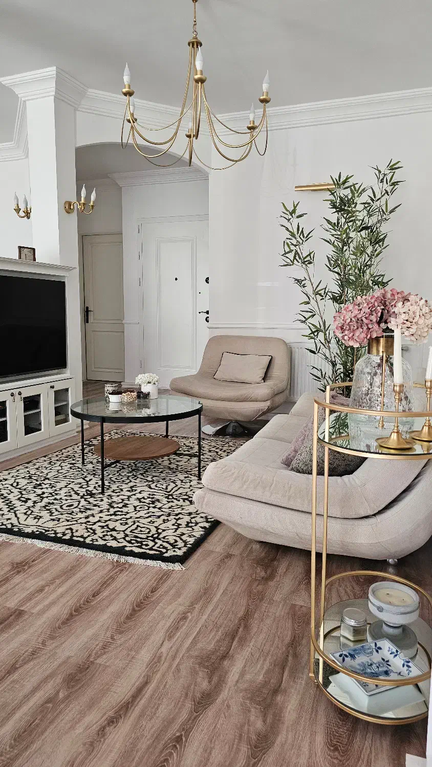 فروش یک دستگاه مبلمان ۴ نفره راحتی|مبلمان خانگی و میز عسلی|مشهد, فردوسی|دیوار