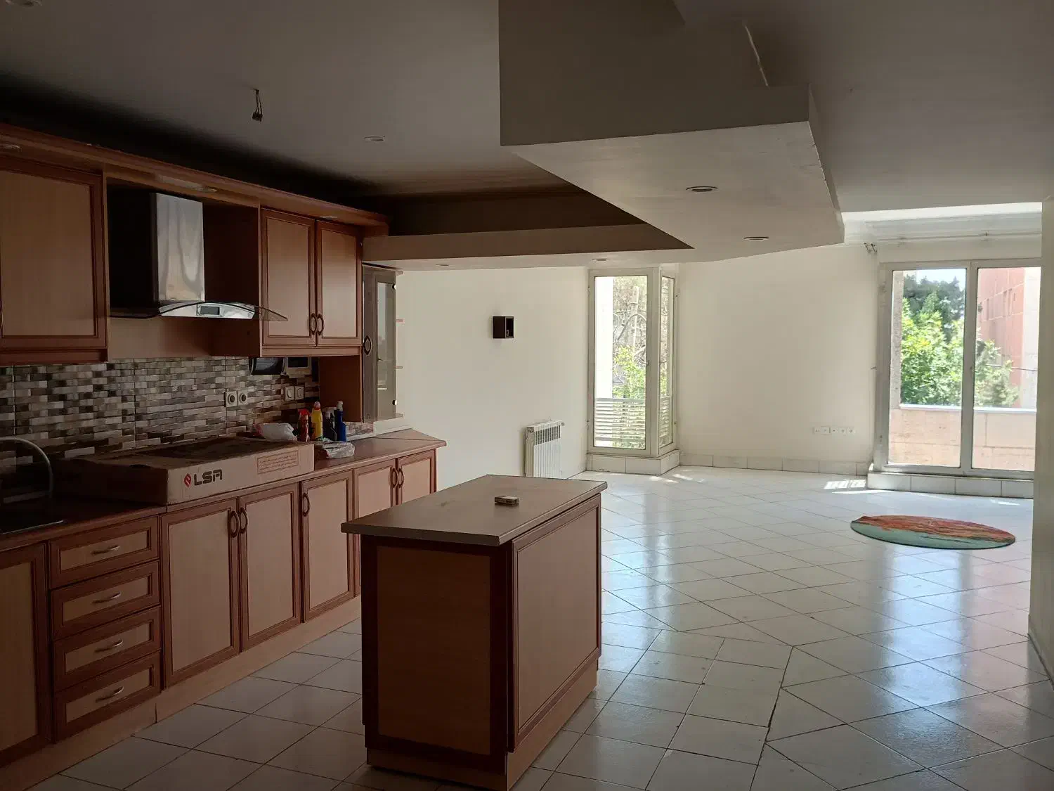 ۱۵۰متری سه خوابه/ فول امکانات/بدون مشرف