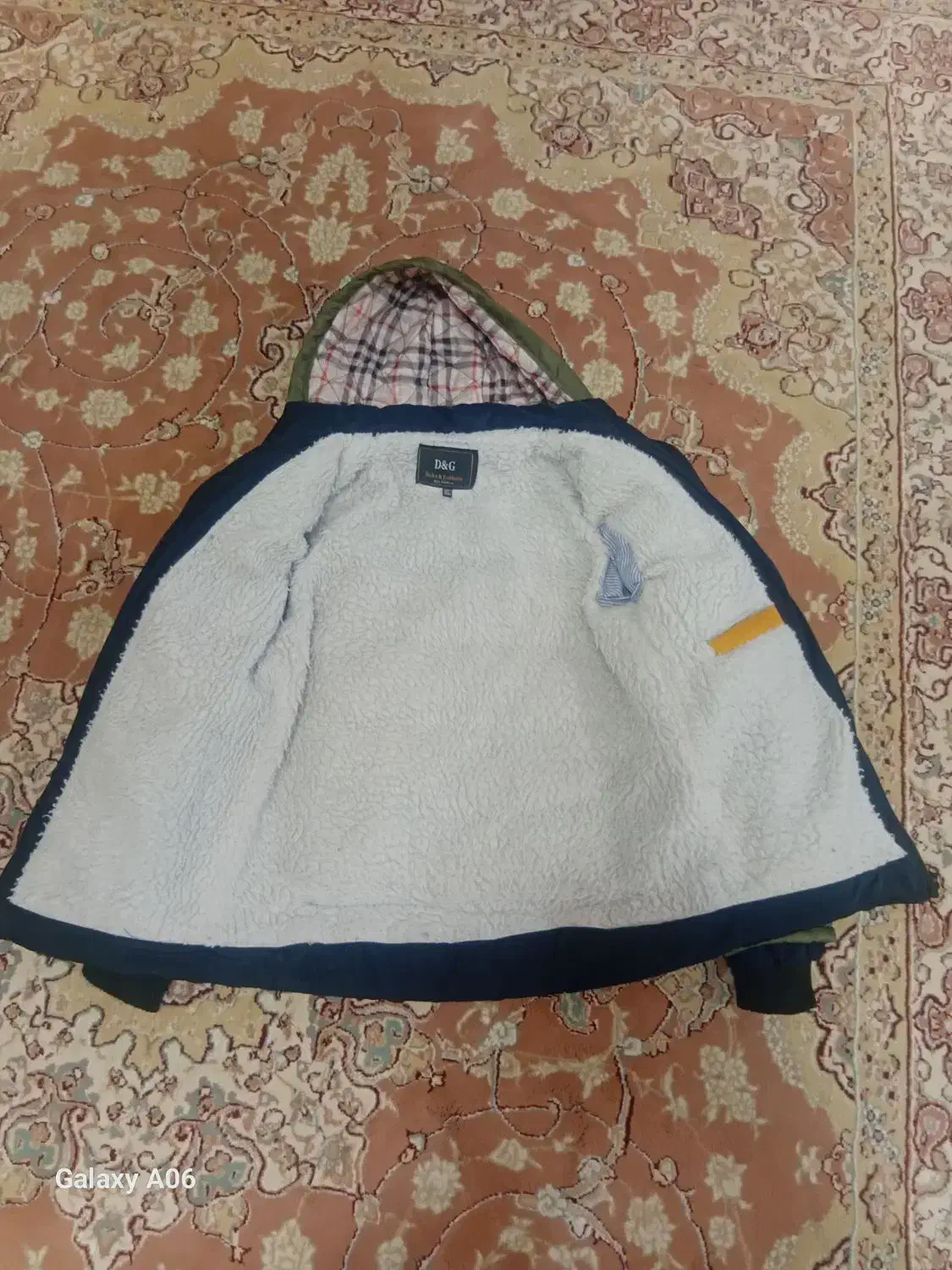 کاپشن خارجی|لباس|ماکو, |دیوار