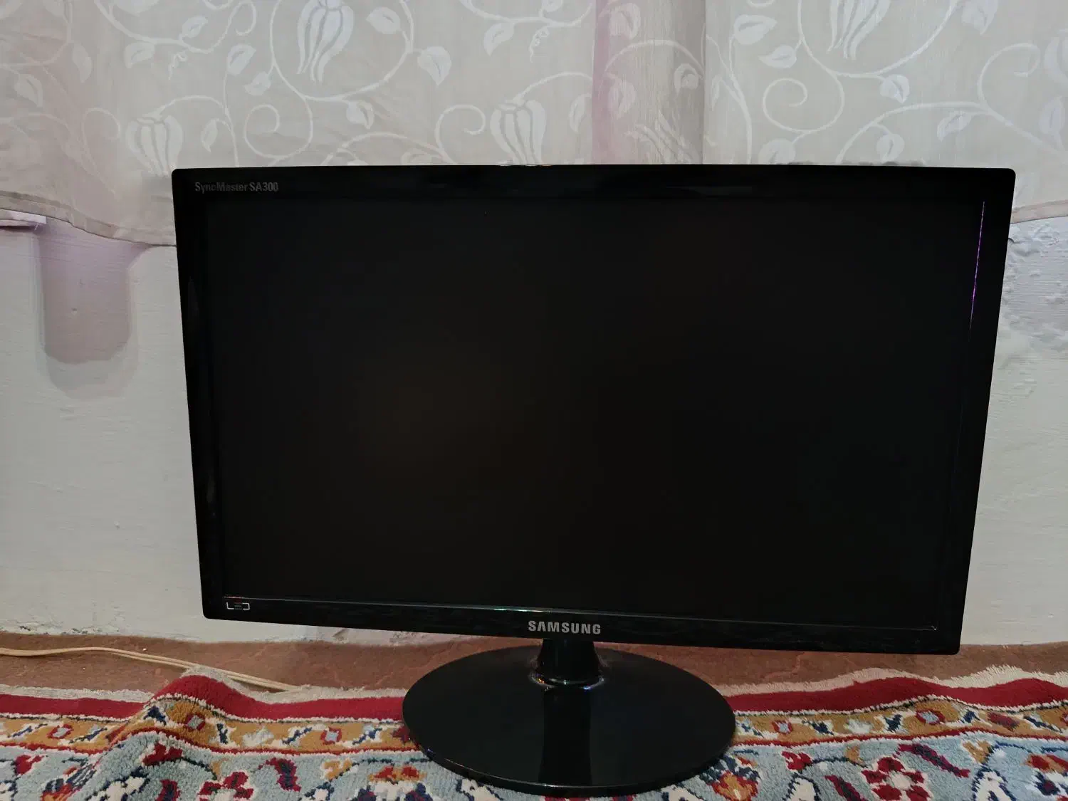 مانیتور led ۲۰ اینچ سامسونگ در حد نو|قطعات و لوازم جانبی رایانه|اسدآباد, |دیوار