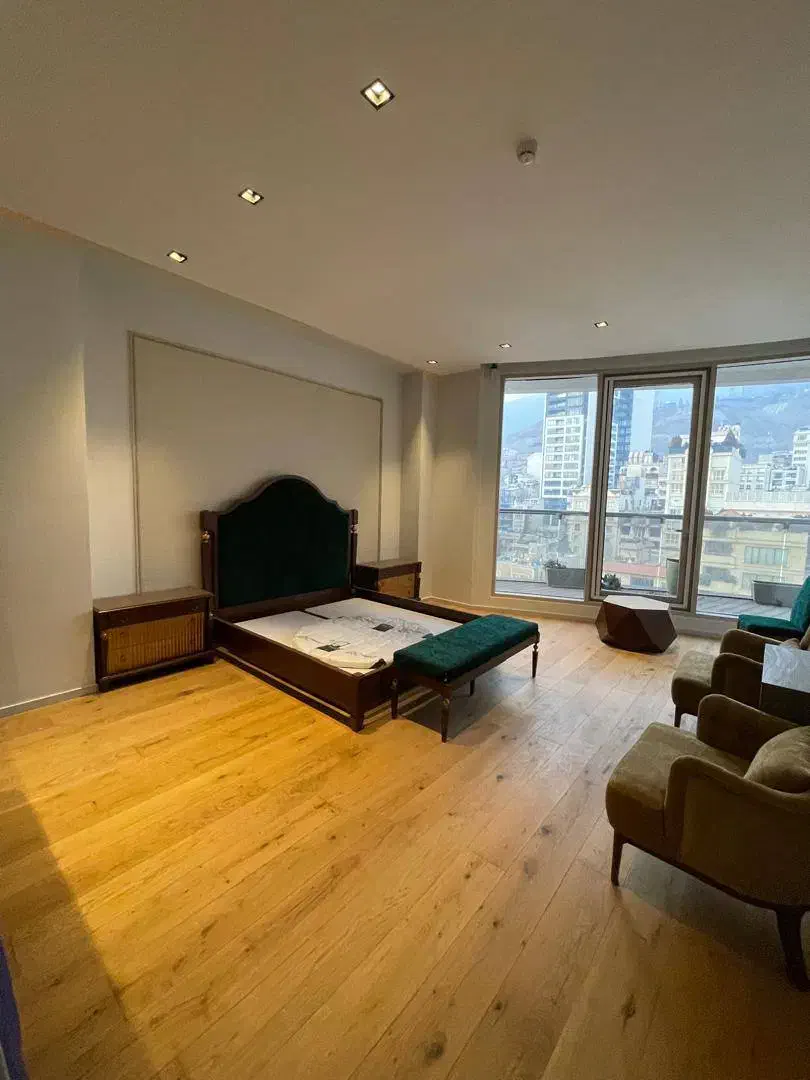 ولنجک ۲۲۰ متر سوپر لوکس/ مدرن/ تراس بزرگ ۴پارکینگ