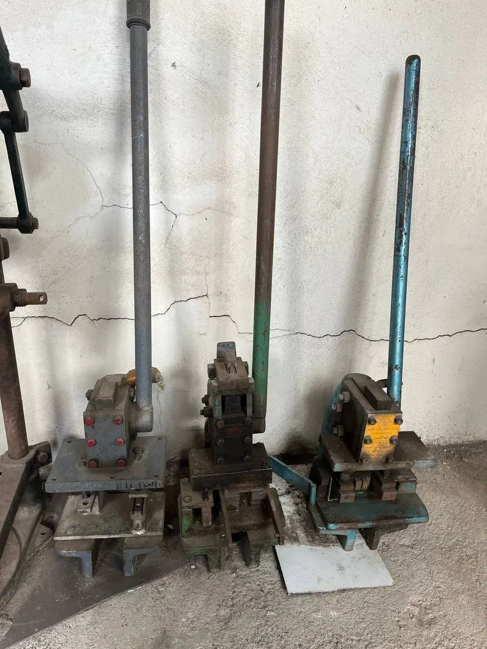 دستگاه پرس مخصوص آلومینیوم وبرای پرس های دیگر|ماشینآلات صنعتی|رشت, پل تالشان|دیوار