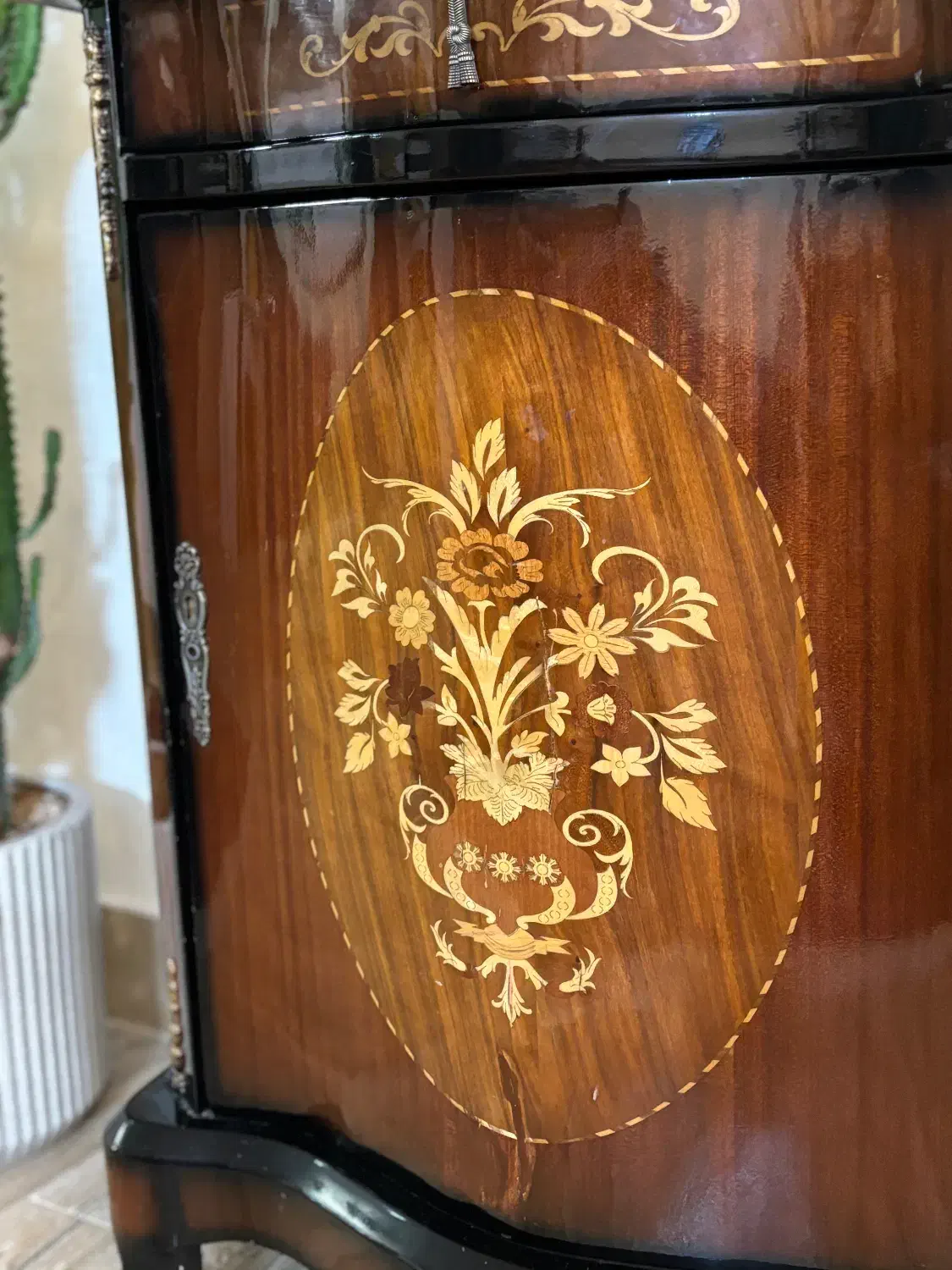 میز کنسول همراه با آینه|بوفه، ویترین، کنسول|قم, پردیسان|دیوار