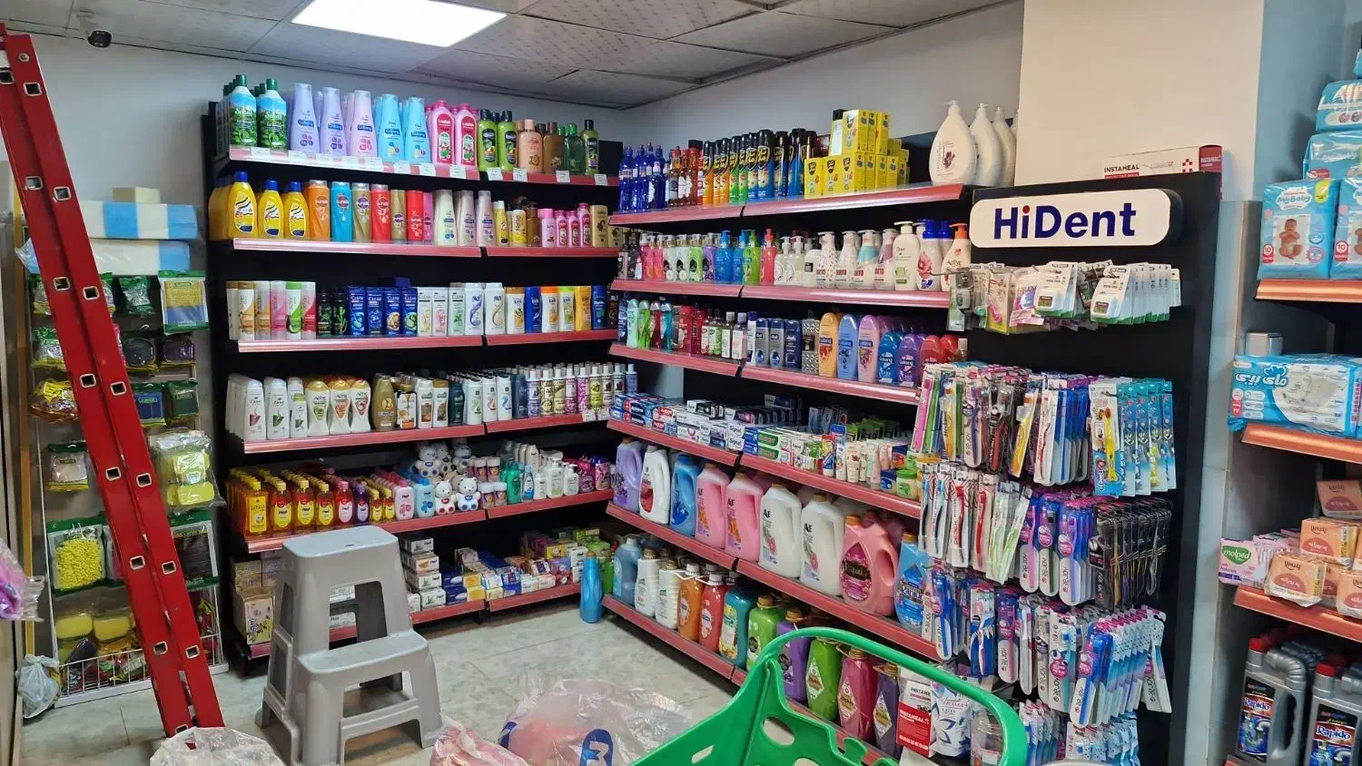 اجاره فروشگاه مواد غذایی در شهر زیراب|اجارهٔ مغازه و غرفه|زیرآب, |دیوار