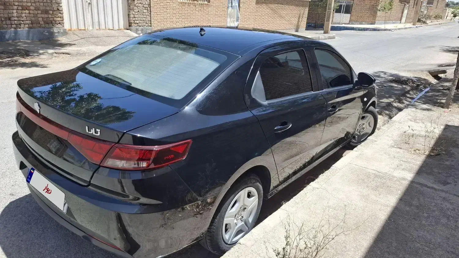 تارا دنده ای کم کارکرد مشکی آبنوس|خودرو سواری و وانت|ساوه, |دیوار