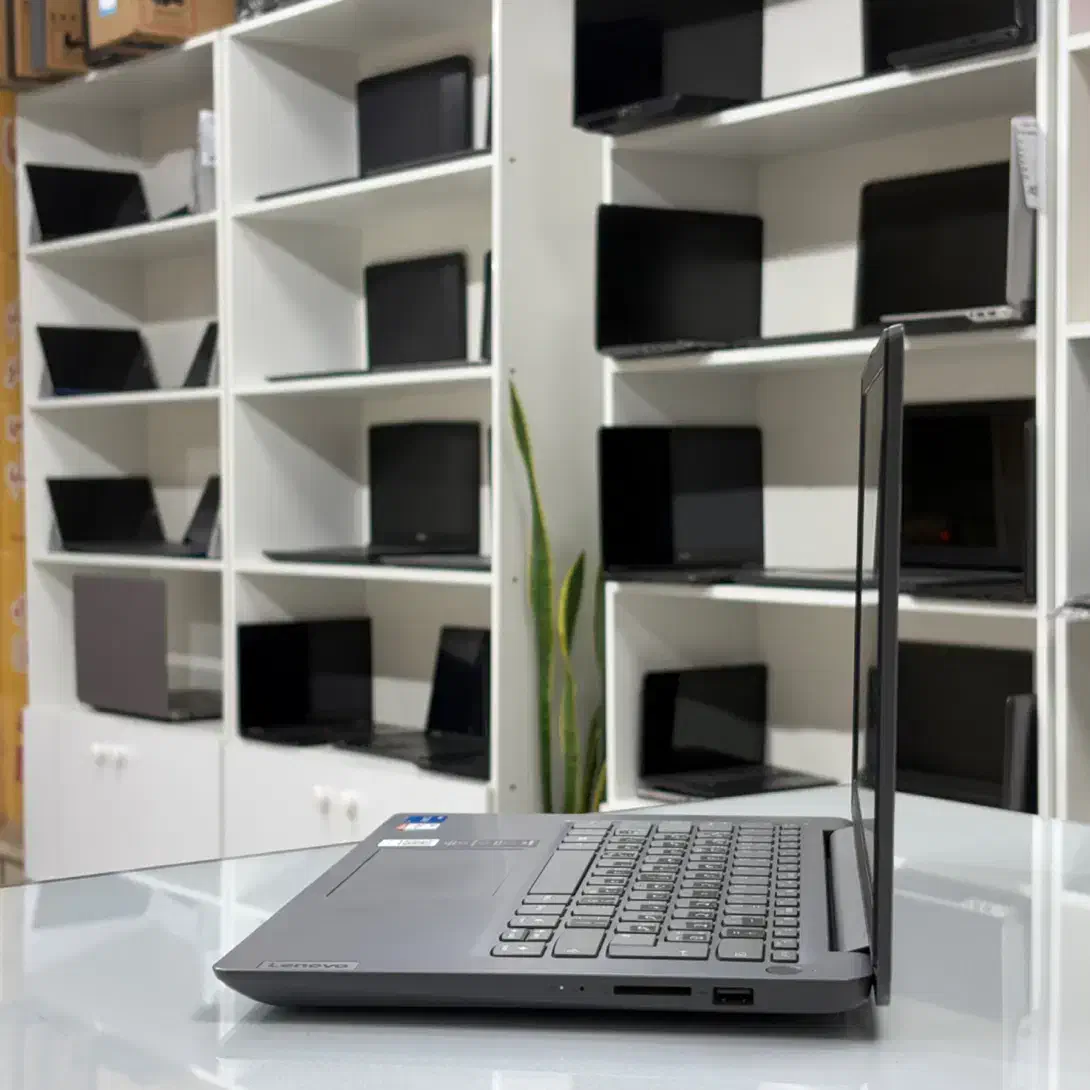 لپ تاپ لنوو نسل ۱۱ گرافیک irisدرحدنو(گارانتی کتبی)|رایانه همراه|کاشان, معلم|دیوار