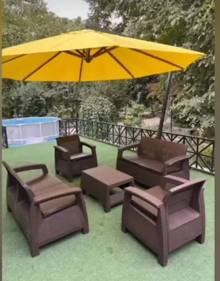 چتر|صندلی و نیمکت|قیامدشت - خاورشهر, |دیوار