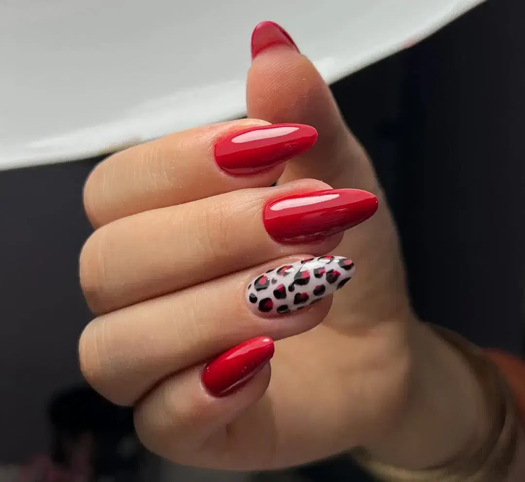 خدمات ناخن|خدمات آرایشگری و زیبایی|پرند, فاز ۲|دیوار