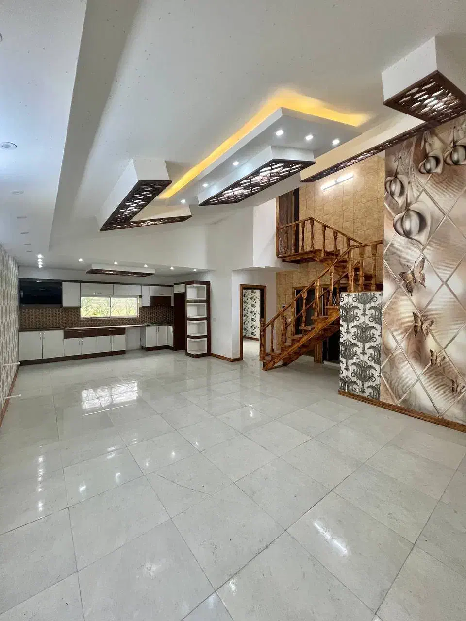 ویلا تو دل جنگل میخوایی .کافیه فقط بهم زنگ بزنی|فروش خانه و ویلا|چمستان, |دیوار