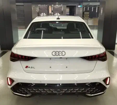 AUDI A3|خودرو سواری و وانت|تهران, سعادت‌آباد|دیوار