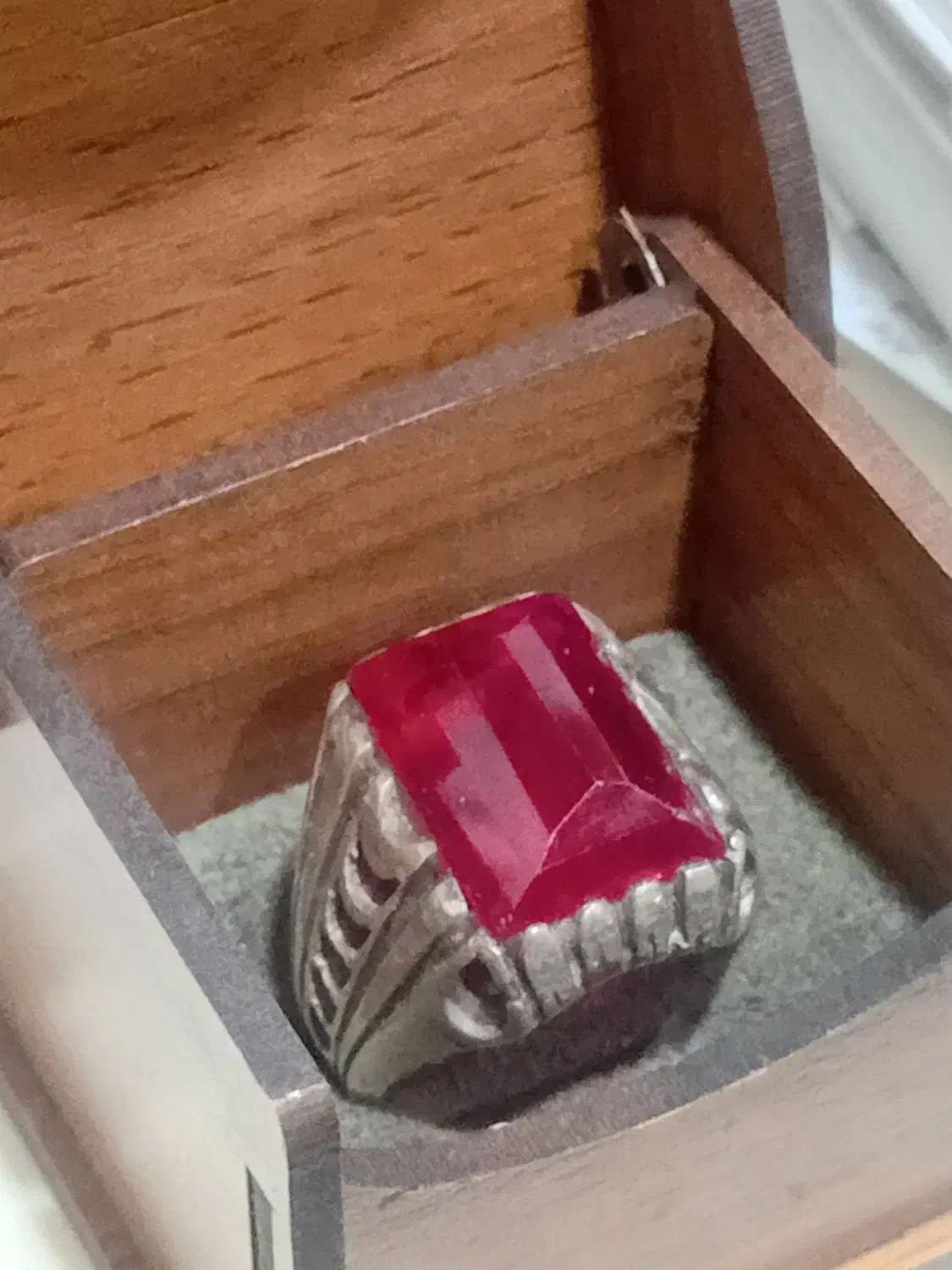 انگشتر یاقوت|جواهرات|تبریز, |دیوار