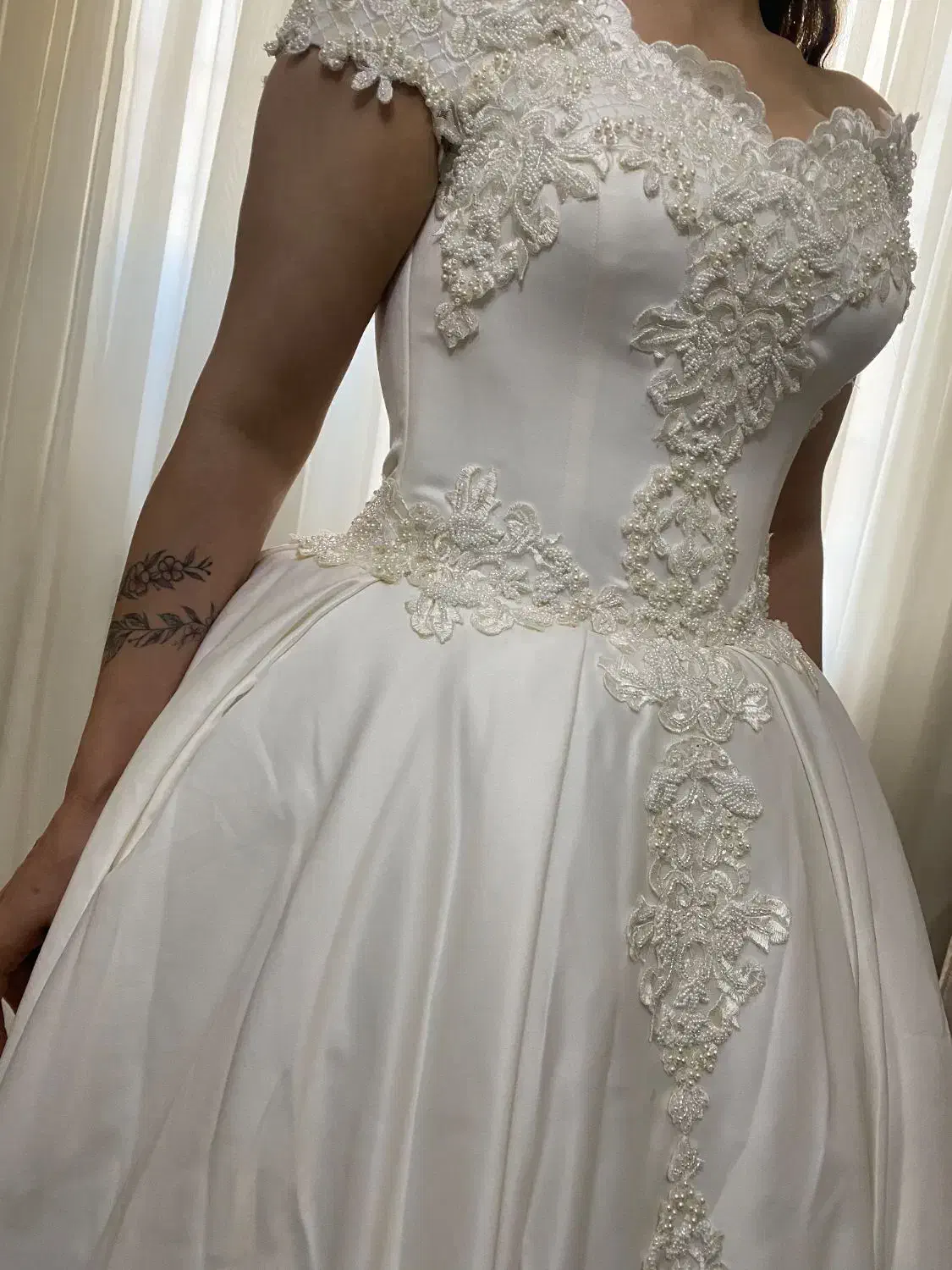 لباس عروس ساتن آمریکایی|لباس|همدان, |دیوار