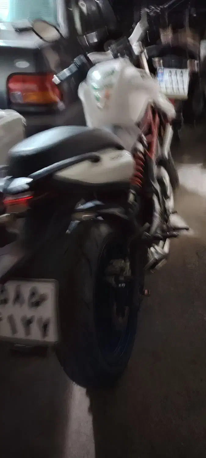 بنلی 300|موتورسیکلت|بندر انزلی, لاله|دیوار