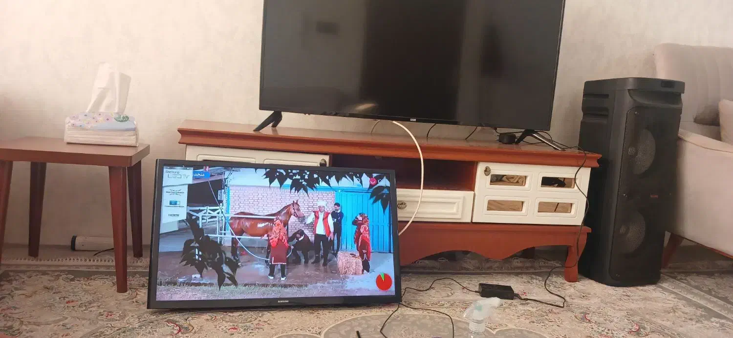 تلویزیون ال ای دی سامسونگ ۳۲ اینچ|تلویزیون و پروژکتور|نسیم‌شهر, |دیوار