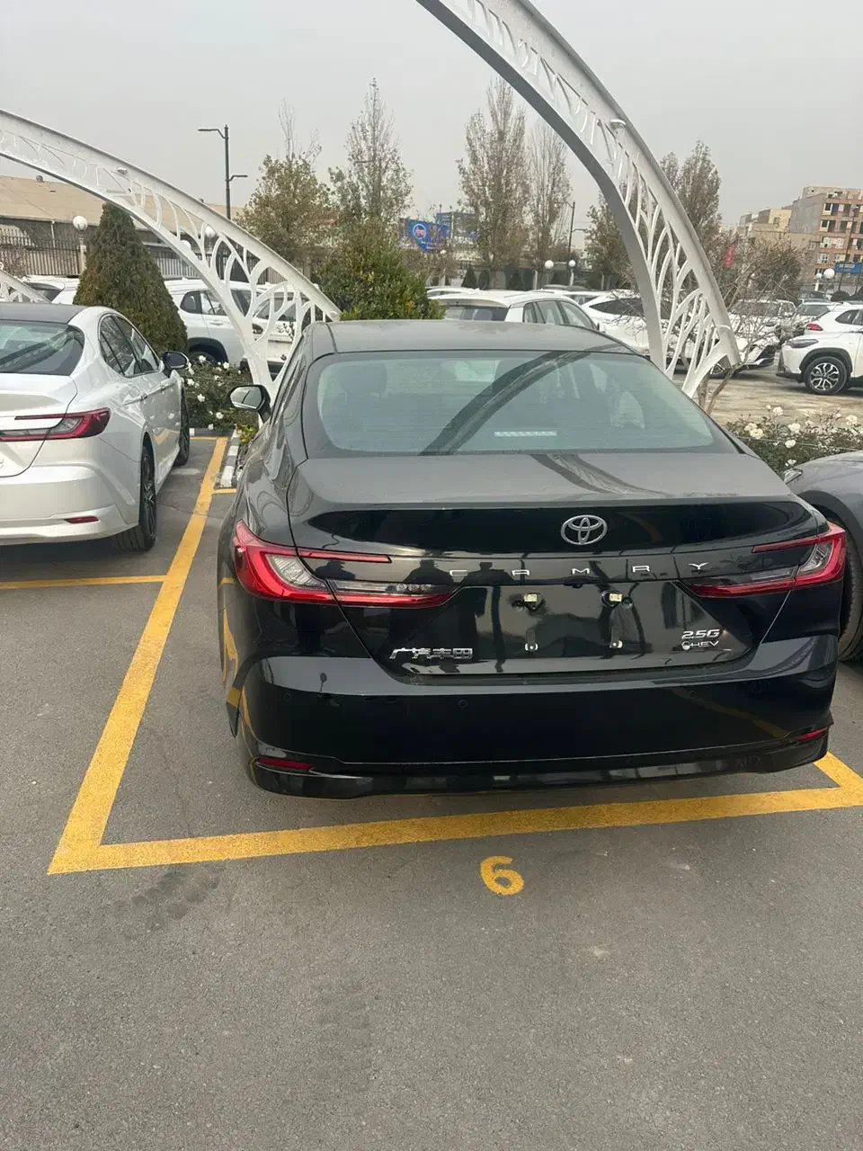 کمری پریمیوم چین ۲۰۲۵ هیبرید|خودرو سواری و وانت|تهران, سهروردی|دیوار