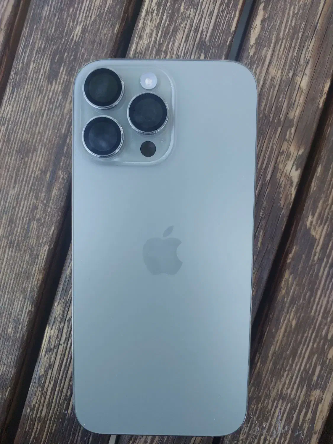 ۱۶ پرو مکس|موبایل|شیراز, صاحب الزمان|دیوار