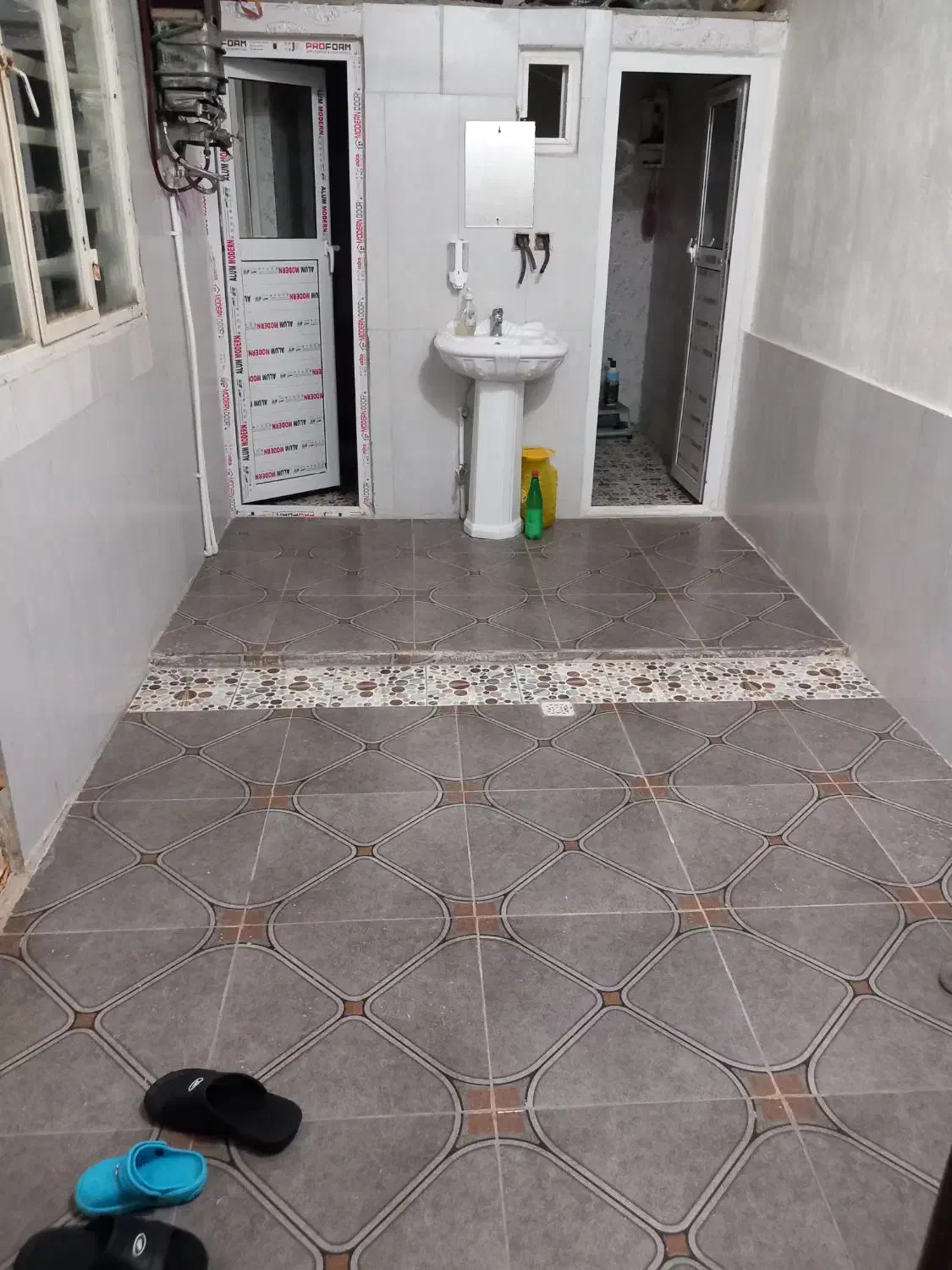 خانه ویلایی با تمام امکانات درمسیر کوهدشت به شیرز|اجارهٔ کوتاهمدت آپارتمان و سوئیت|کوهدشت, |دیوار