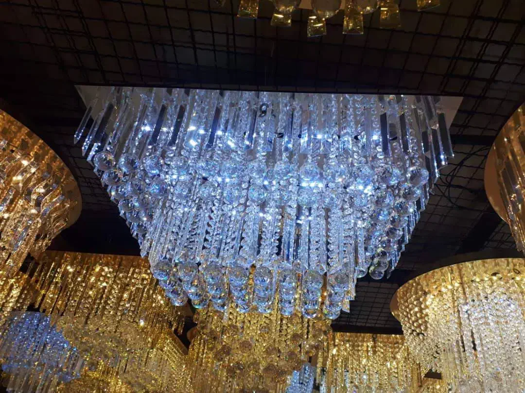 کارخانه لوستر سارینا(لوستر سقفی کنترلی )|لوستر و چراغ آویز|کرج, المهدی|دیوار