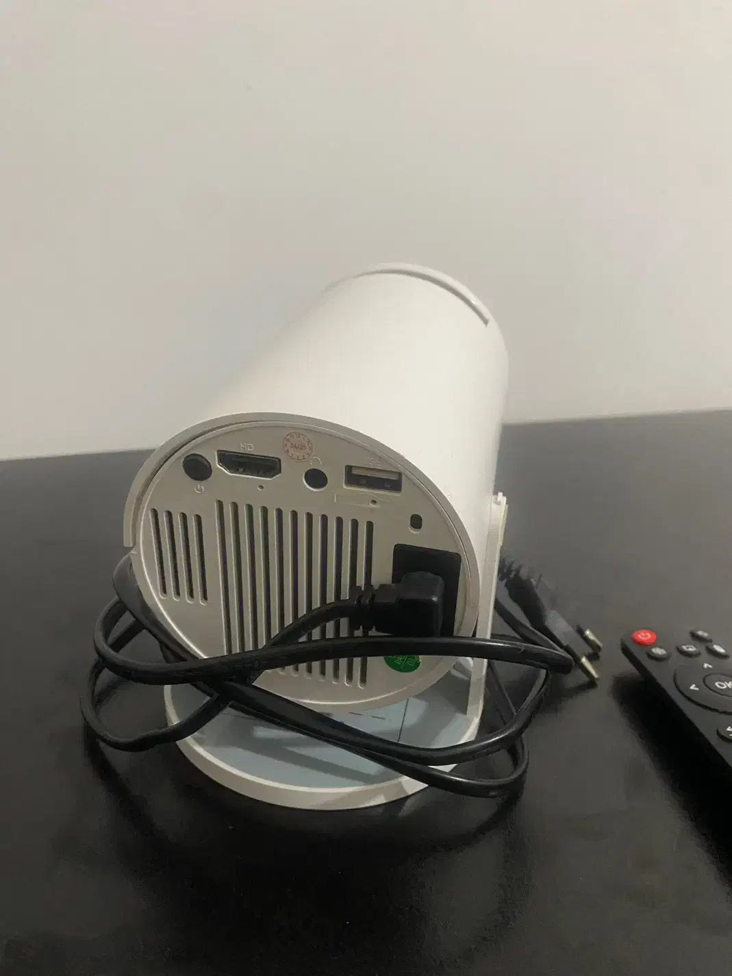 پروژکتور|تلویزیون و پروژکتور|بجنورد, |دیوار