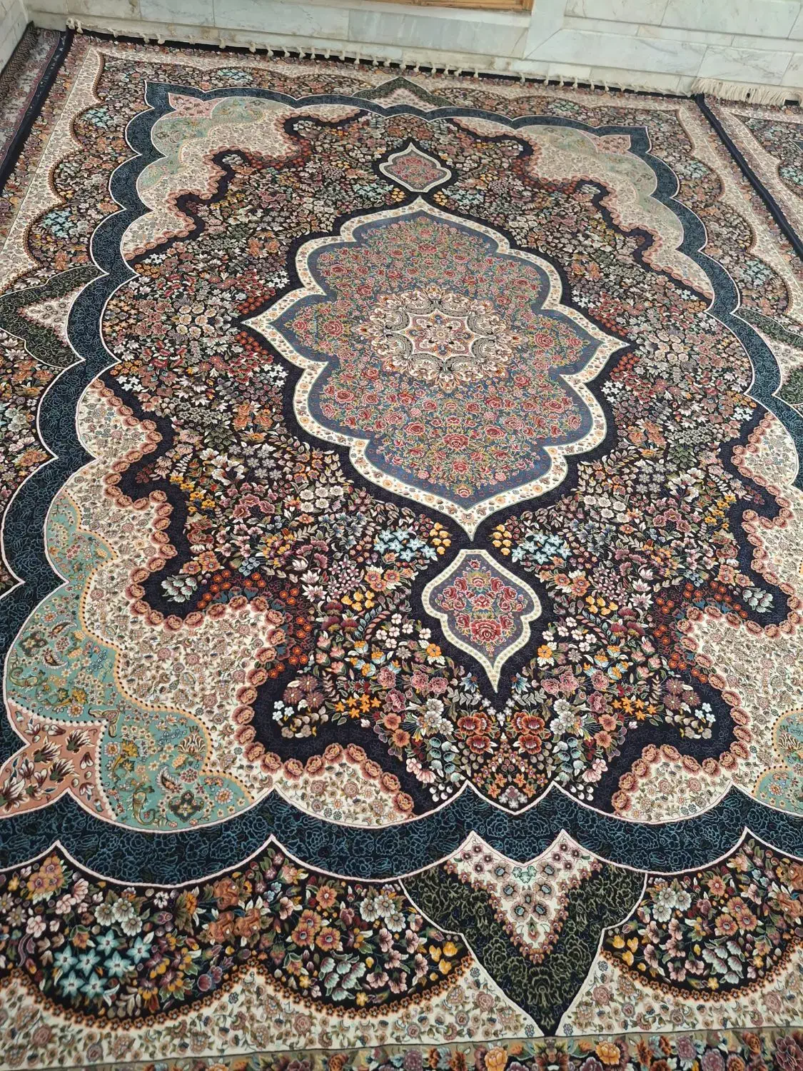 فرش 12 متری 1000 شانه|فرش|نجف‌آباد, فیروزآباد|دیوار