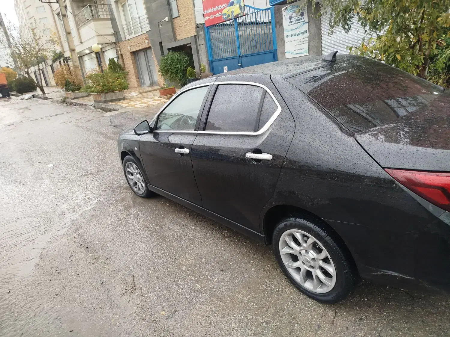 دنا پلاس اتوماتیک|خودرو سواری و وانت|ایلام, |دیوار