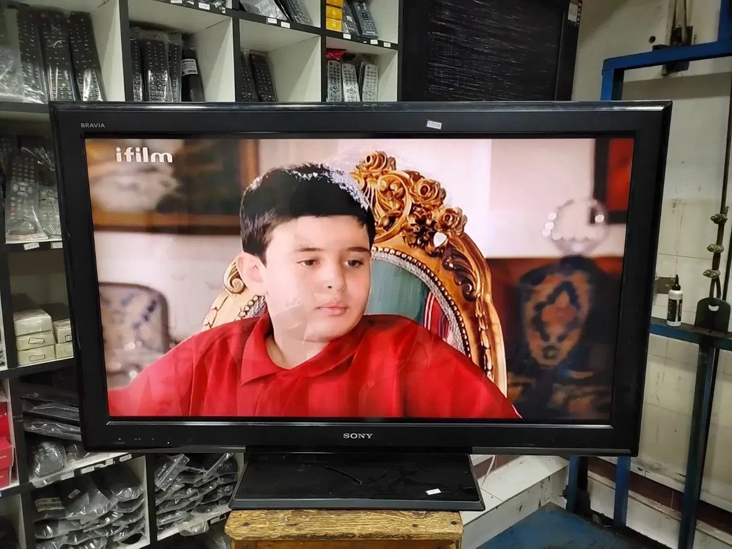 تلویزیون سونی Bravia|تلویزیون و پروژکتور|بهشهر, |دیوار