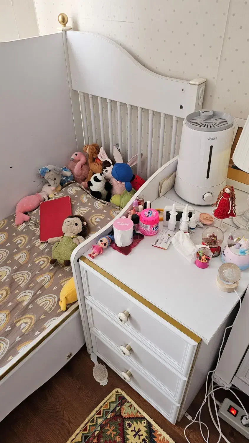 تخت و کمد ۳ کشو به همراه تشک کود|تخت و سرویس خواب|تهران, امیریه|دیوار