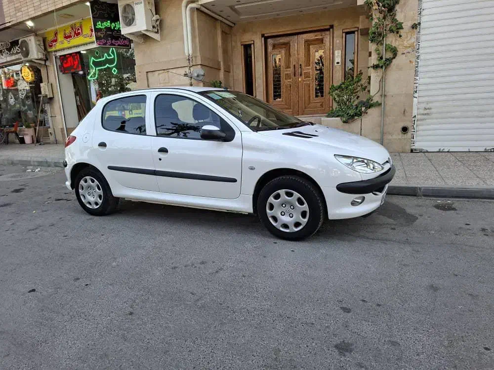 ۲۰۶ مدل ۹۸ تمیز|خودرو سواری و وانت|اصفهان, زاجان|دیوار