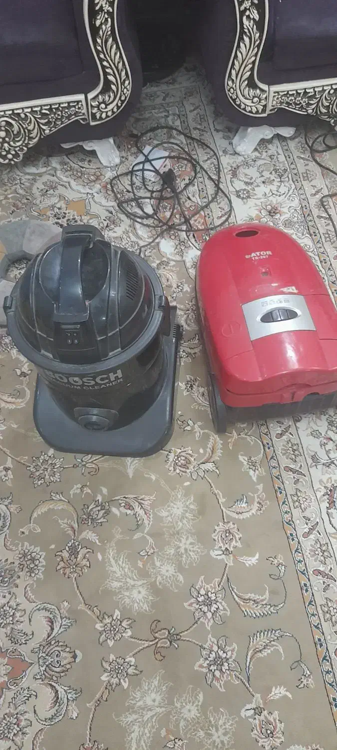 دوتا جارو برقی موتور سالم|جاروبرقی، جارو شارژی، بخارشو|شیراز, شهرک سعدی|دیوار