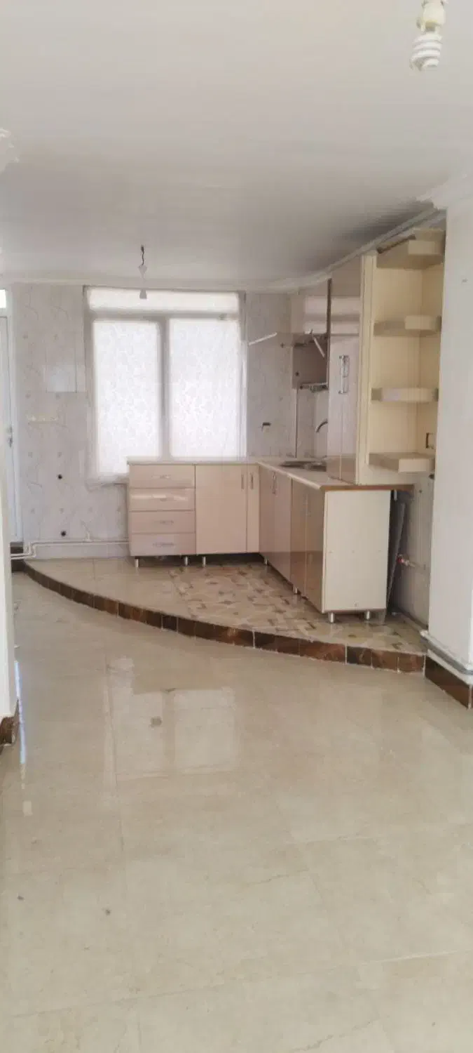 آپارتمان نقلی برای مجردها و دانشجویان|اجارهٔ آپارتمان|مرند, |دیوار