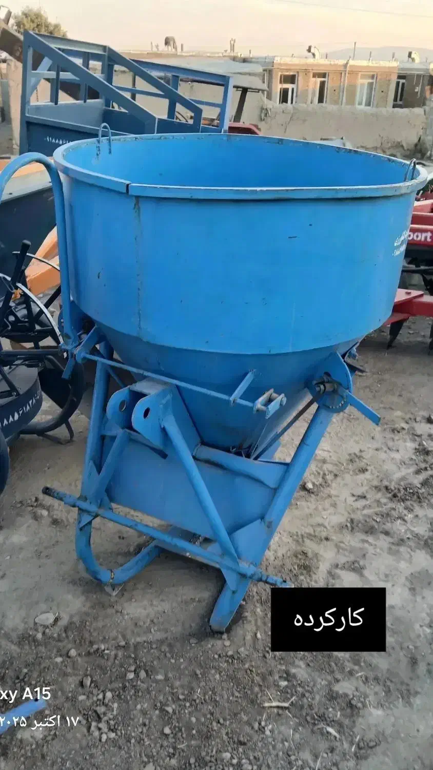 جعبه تراکتور چراغ ال ای دی کد ۴۷۵|ماشینآلات صنعتی|کوزران, |دیوار