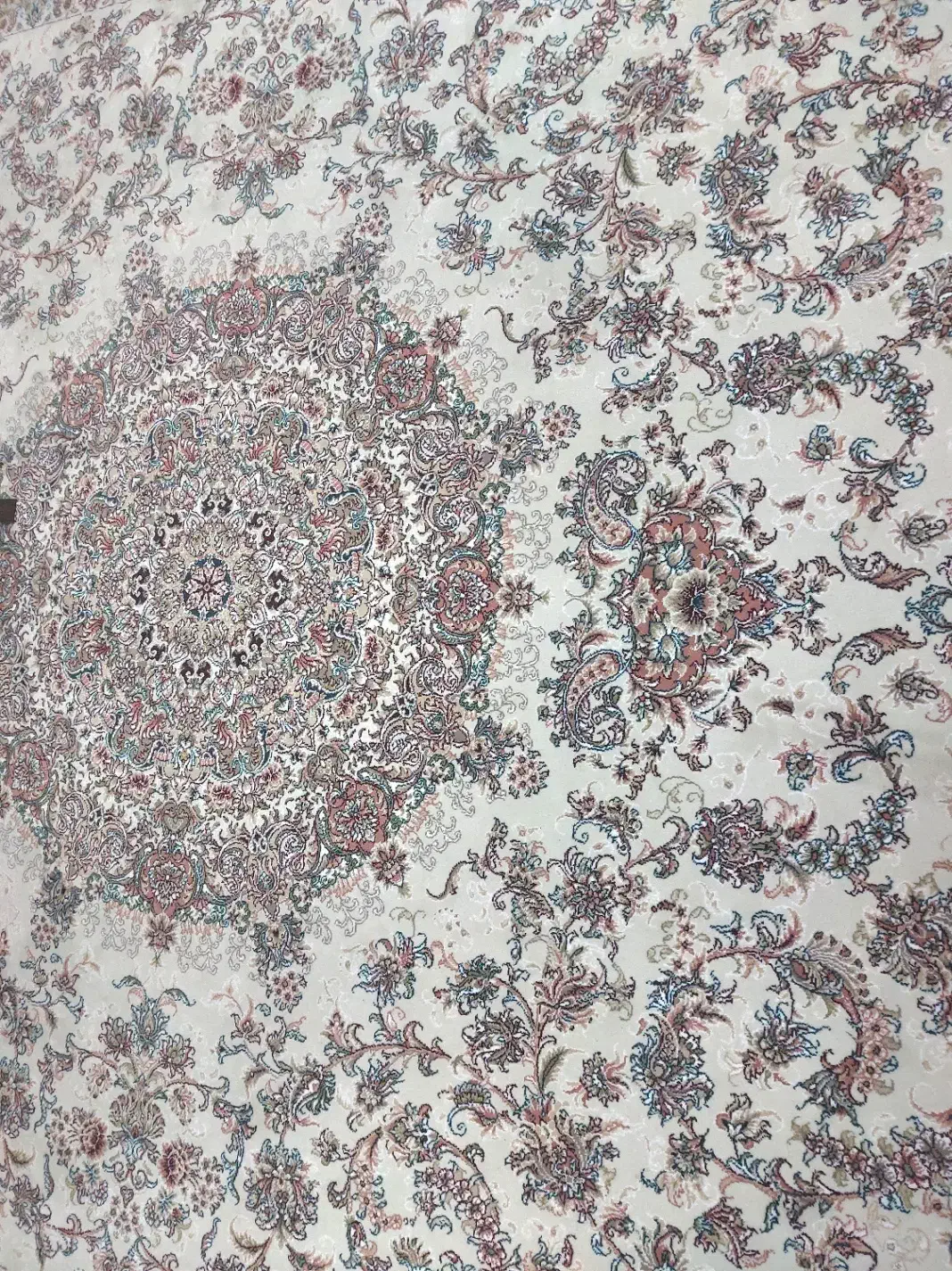 فروش فوری دو تخته فرش ۹متری|فرش|رشت, لاکانی|دیوار