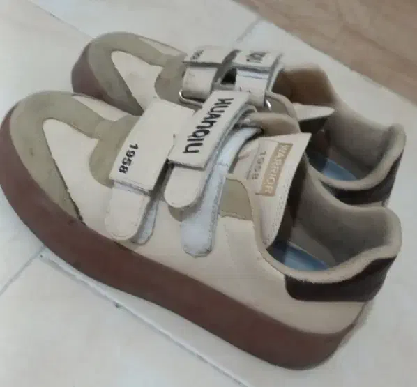 کفش اسپورت|کیف، کفش، کمربند|ارومیه, |دیوار