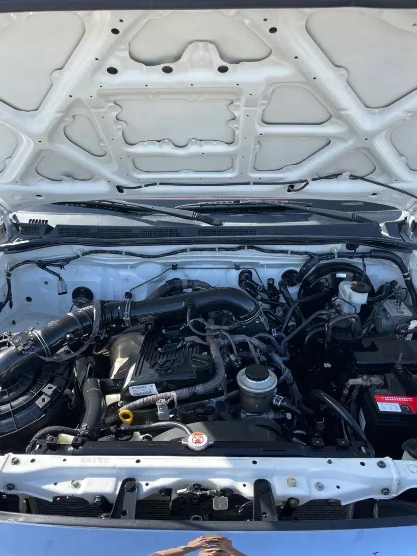 هایلوکس ۲۰۱۱ درحد|خودرو سواری و وانت|رشت, آزادگان|دیوار