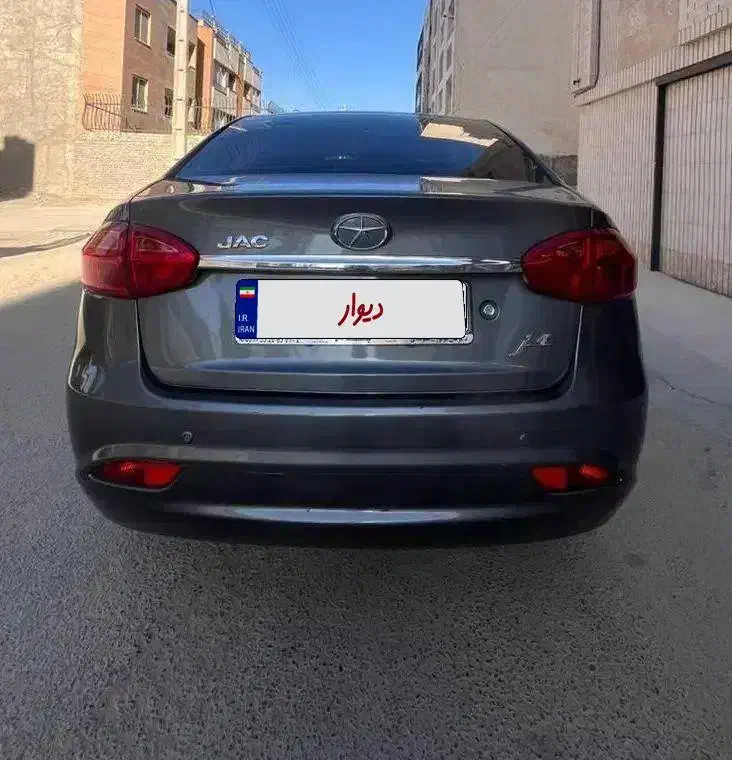 جک j4 آپشنال ۱۴۰۱ خاکستری|خودرو سواری و وانت|اصفهان, صدف|دیوار